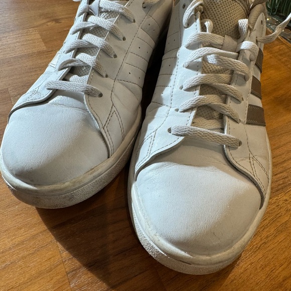 GUC- Adidas Grand Court Women’s - Picture 4 of 5